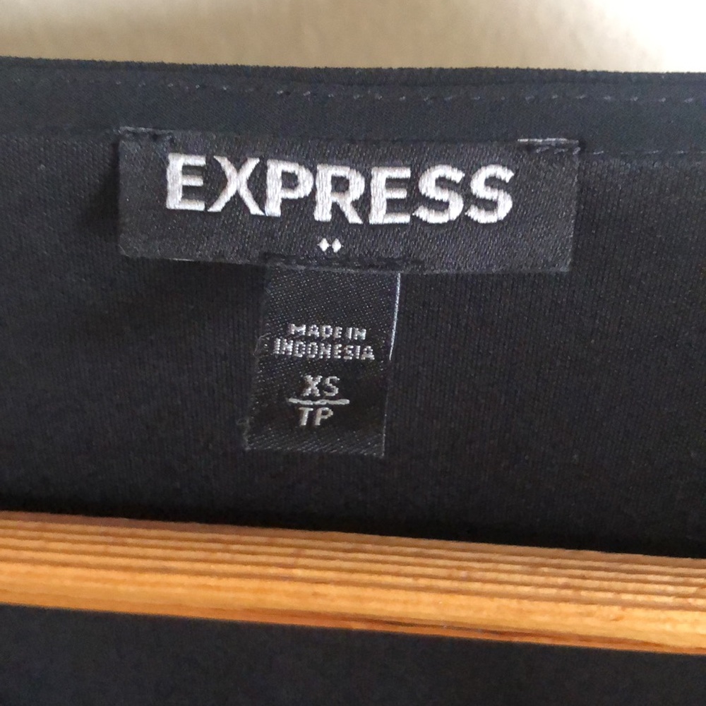 Express Dress - Picture 2 of 4